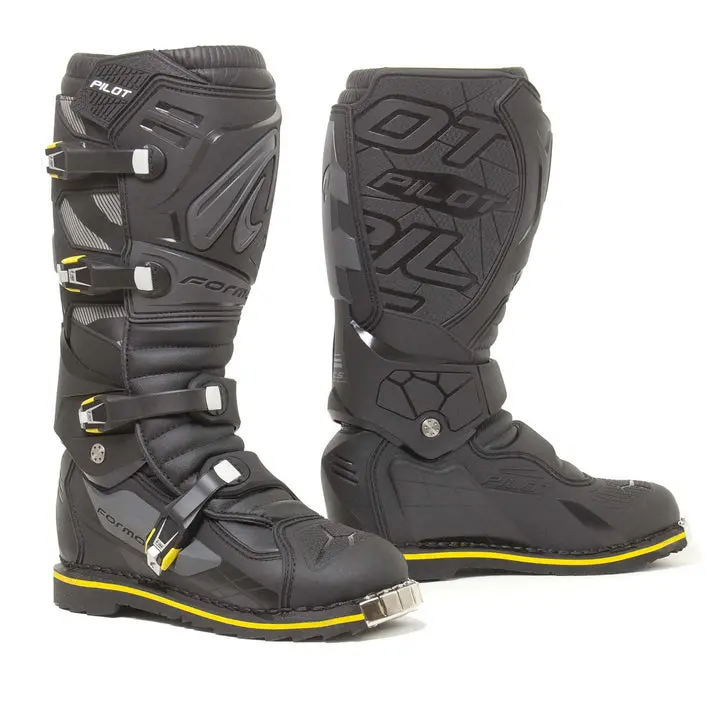 Forma Pilot Enduro Boot 1
