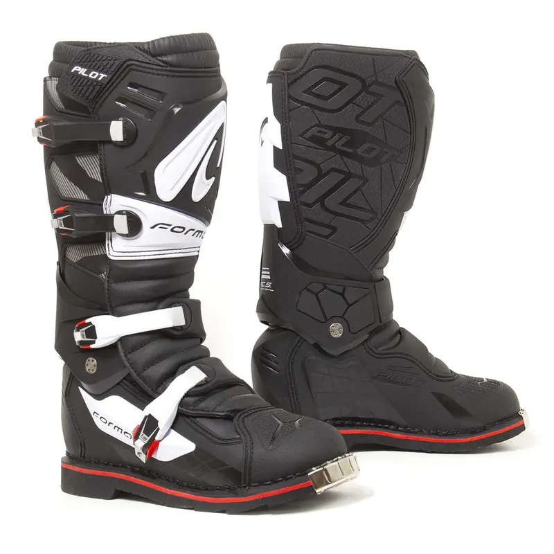 Forma Pilot Fx Boot 1