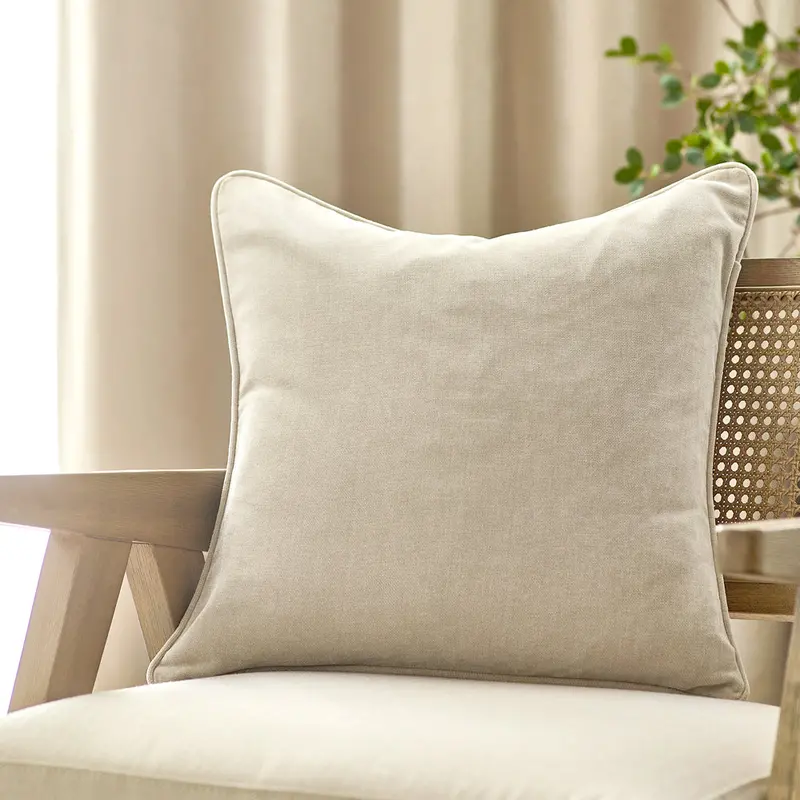 Heavy Chenille Piped Cushion Linen 1