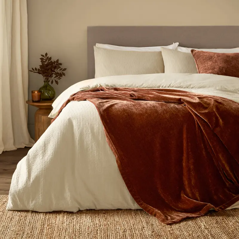 Heavy Chenille Velvet Throw Nutmeg 1