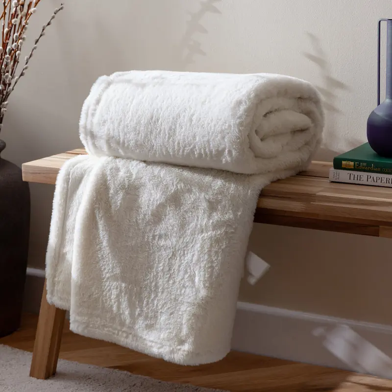 Kallu Double-Sided Faux-Fur Throw Ecru 1