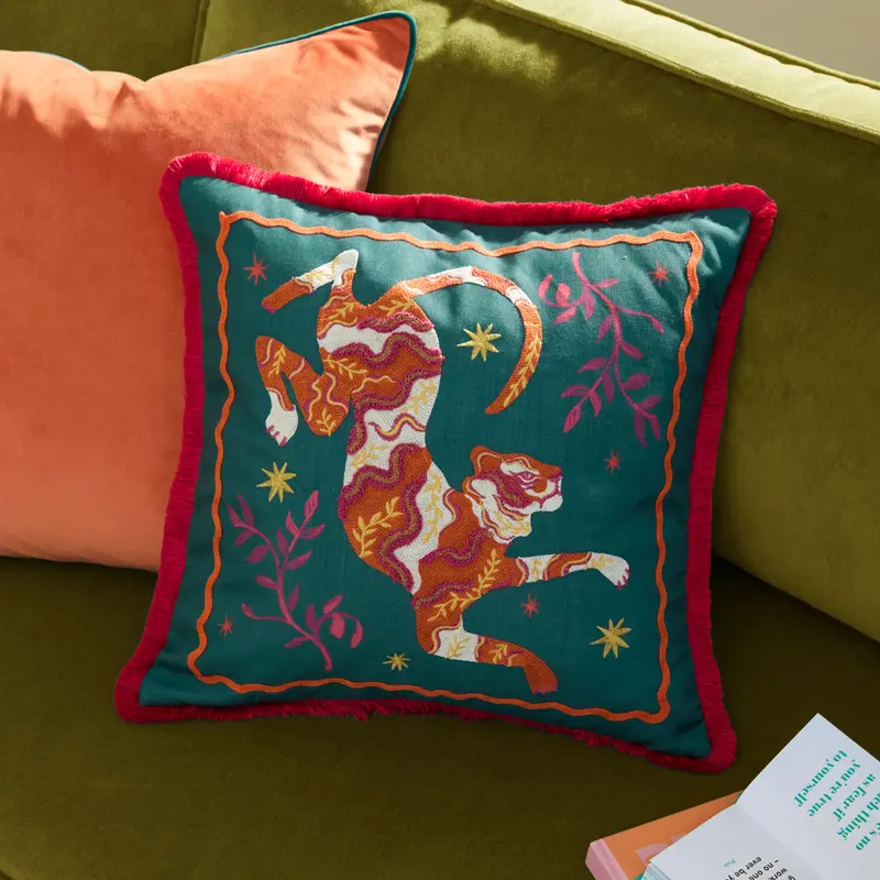 Les Animaux Tigeress Tufted Cushion Emerald 1
