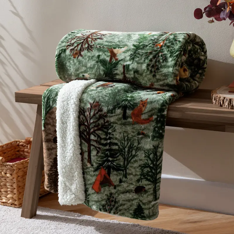 Lodge Wood Sherpa Fleece Throw Oak Green 1