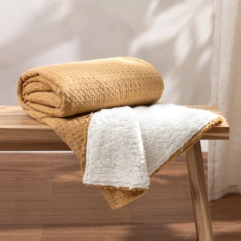 Ronan Sherpa Throw Toffee 1